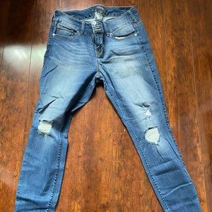 Torrid 16 skinny jeans